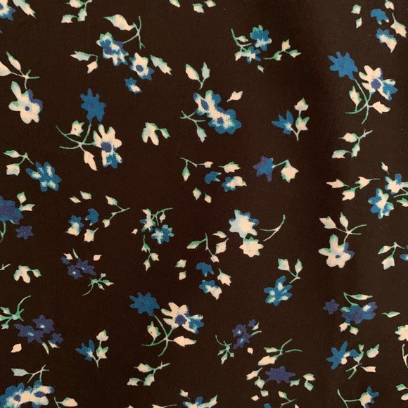 Like Mynded Floral Dress - Picture 5 of 5